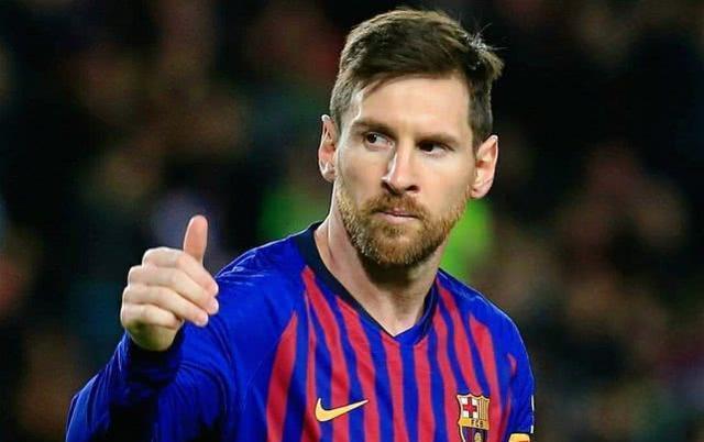 目前梅西也是决心离开<a href=/zuqiu_zbo/barcelona/ target=_blank class=infotextkey>巴萨</a>,而曼城也为梅西准备天价合同