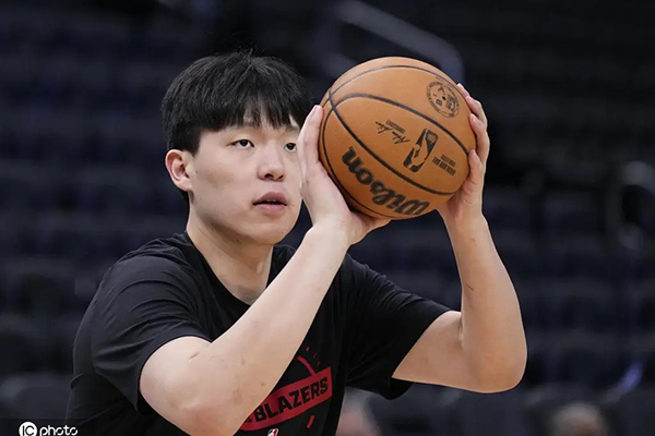 杨瀚森身体不适缺席开拓者训练与发展联盟赛,队内多人有症周五或登场