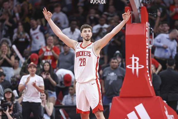 雷霆大胜太阳豪取16连胜，<a href=/lanqiu_zbo/spurs/ target=_blank class=infotextkey>马刺</a>待文班，<a href=/lanqiu_zbo/rockets/ target=_blank class=infotextkey>火箭</a>12号主场战快船